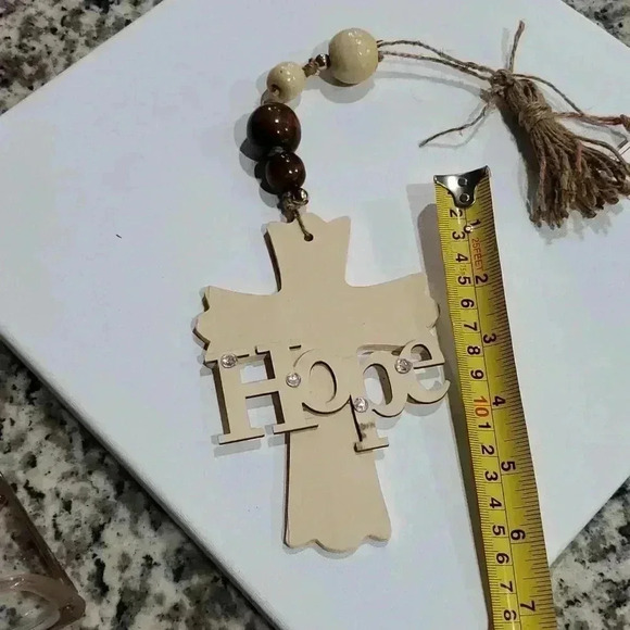 Cross - Picture 1 of 4